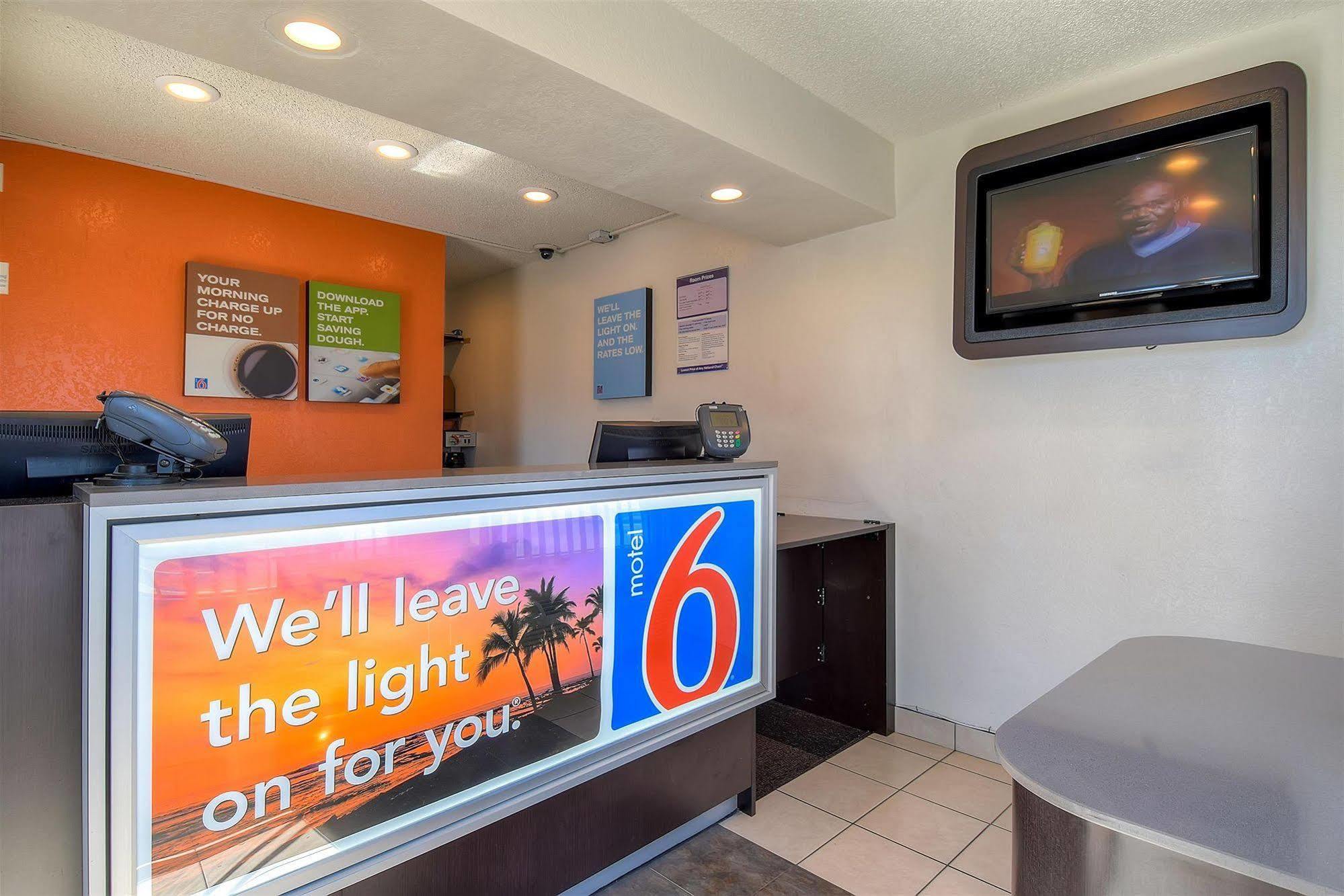 Motel 6-Long Beach, Ca - Los Angeles Exteriér fotografie