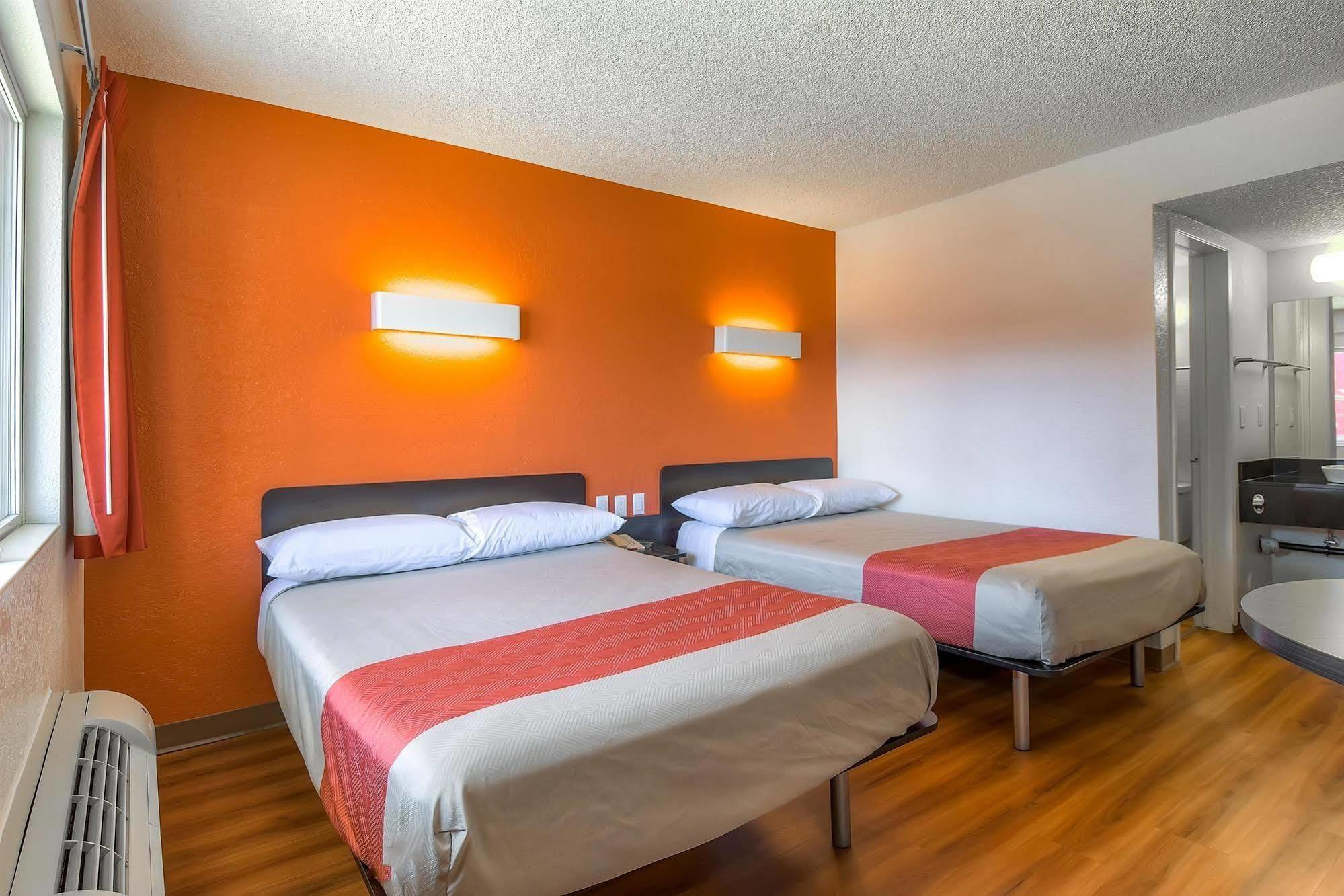 Motel 6-Long Beach, Ca - Los Angeles Exteriér fotografie
