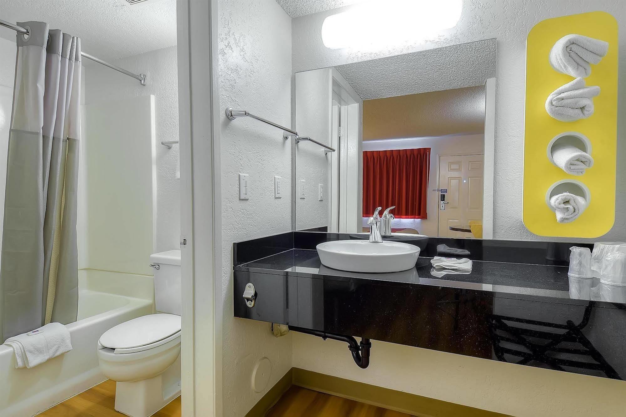 Motel 6-Long Beach, Ca - Los Angeles Exteriér fotografie