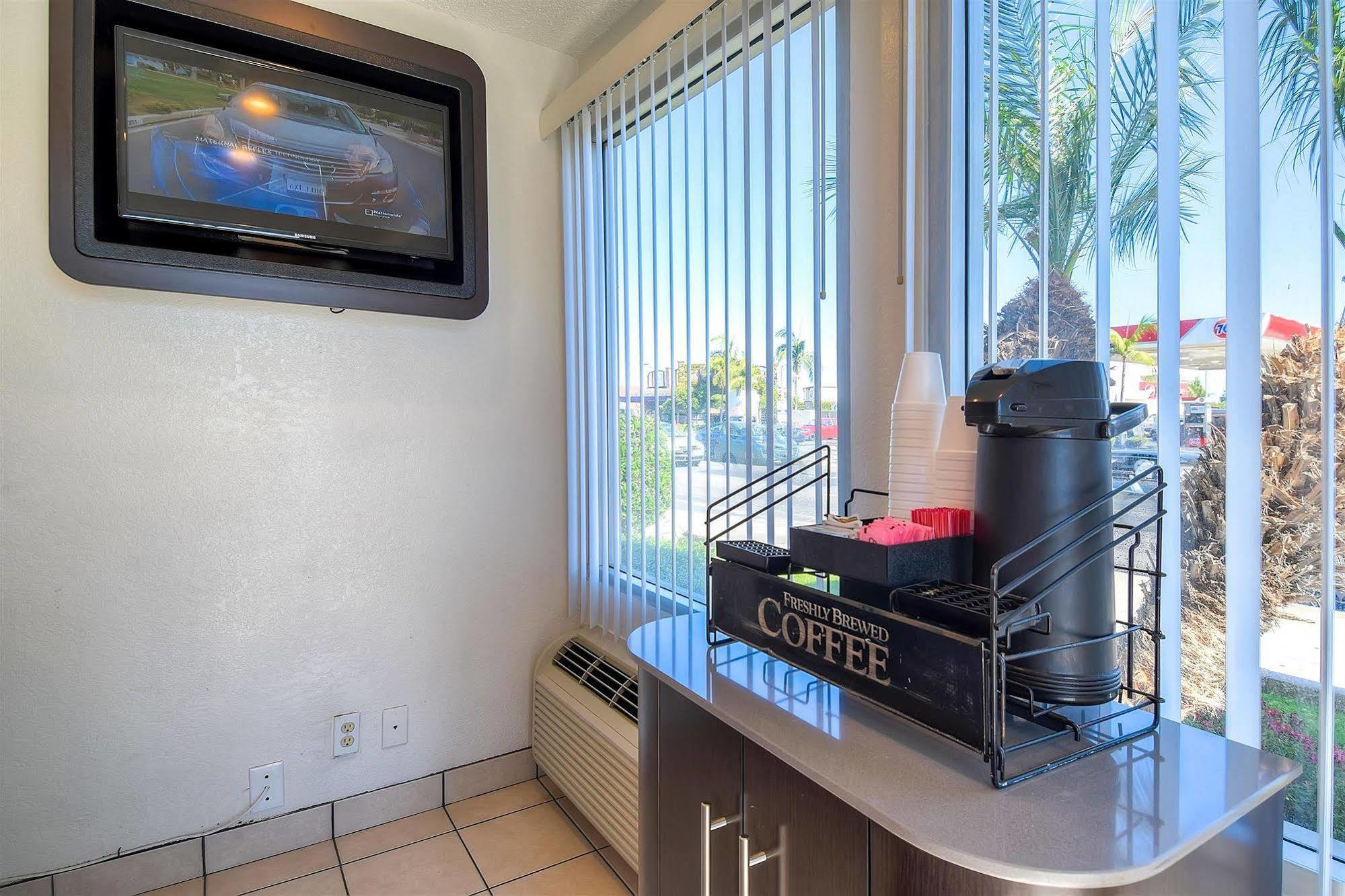 Motel 6-Long Beach, Ca - Los Angeles Exteriér fotografie